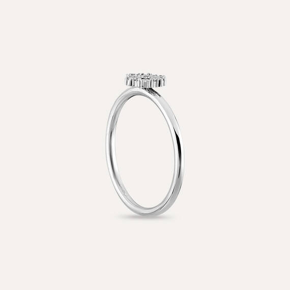 0.13 CT Baguette Cut Diamond White Gold Ring - 4