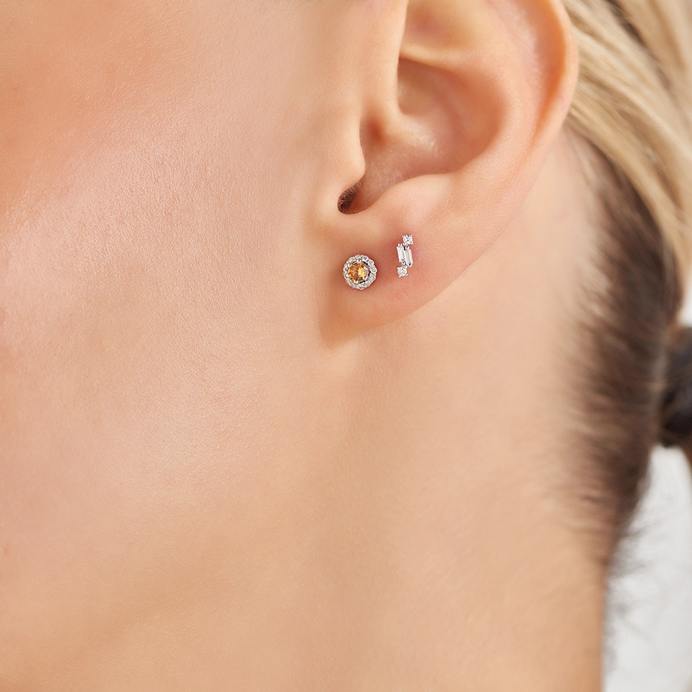 0.17 CT Orange Sapphire and Diamond White Gold Single Earring - 2