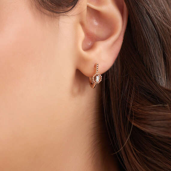 0.18 CT Baguette Cut Diamond Rose Gold Earring - 3