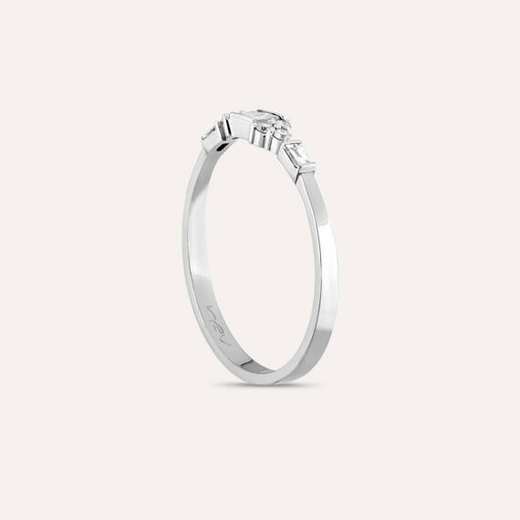 0.19 CT Baget Pırlanta Taşlı Beyaz Altın Yüzük - 6
