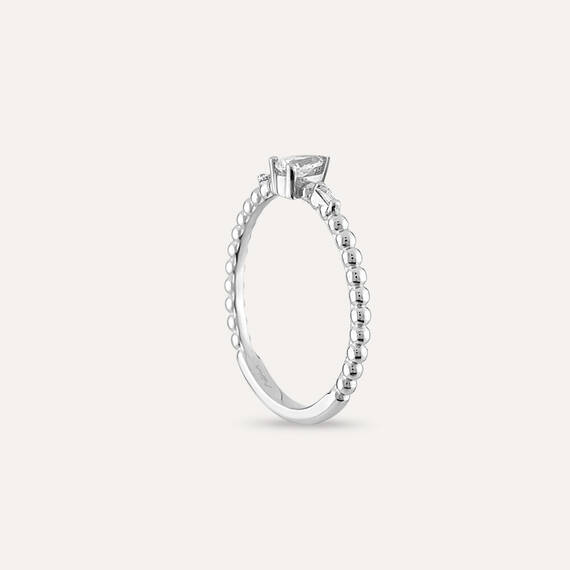 0.22 CT Pear Cut Diamond White Gold Ring - 6