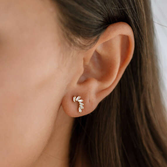 Vega 0.44 CT Trapeze Cut Diamond Rose Gold Earring - 2