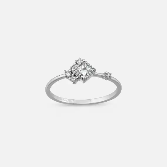 0.30 CT Princess Cut Diamond White Gold Ring - 1