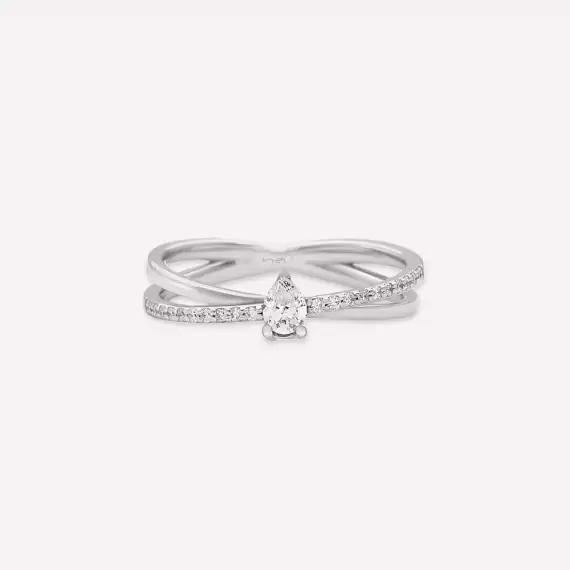 0.27 CT Pear Cut Diamond Spiral Wedding Ring - 4