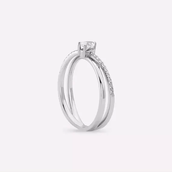 0.27 CT Pear Cut Diamond Spiral Wedding Ring - 5