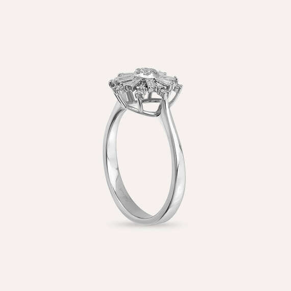 0.37 CT Baguette and Trapeze Cut Diamond White Gold Ring - 4