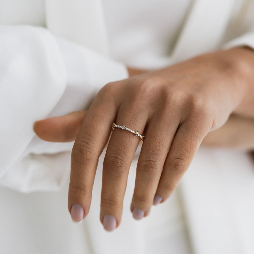 Bitter White Diamond and Brown Diamond Rose Gold Ring - 2