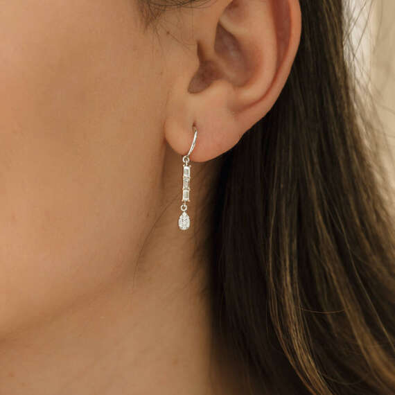 0.42 CT Baguette Cut Diamond White Gold Earring - 2