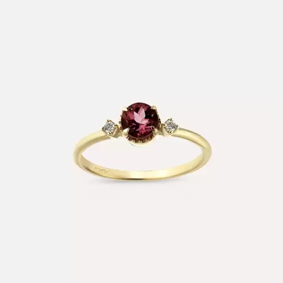 0.67 CT Red Sapphire and Diamond Yellow Gold Ring - 2
