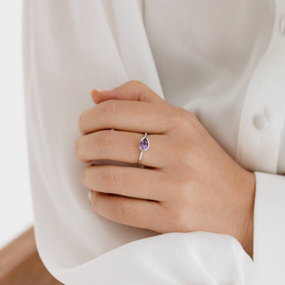 0.78 CT Pear Cut Amethyst and Diamond White Gold Ring - 4