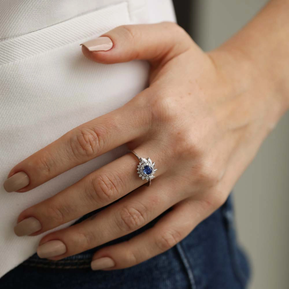 0.88 CT Sapphire and Diamond White Gold Ring - 2