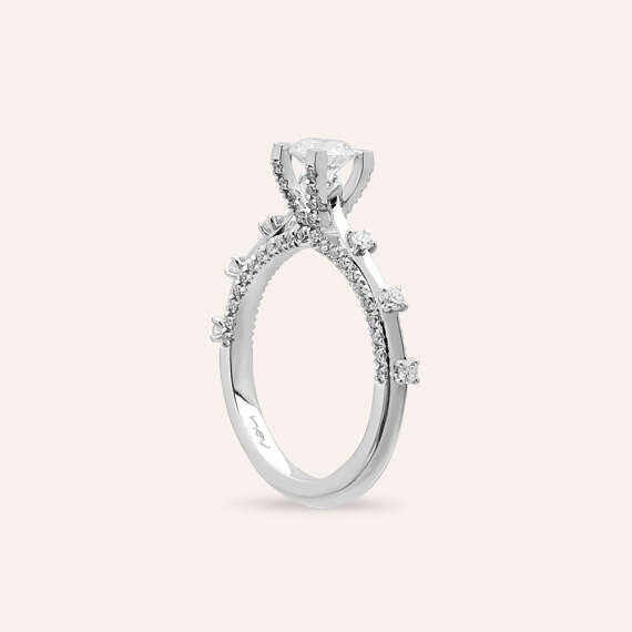 0.92 CT Diamond White Gold Ring - 6