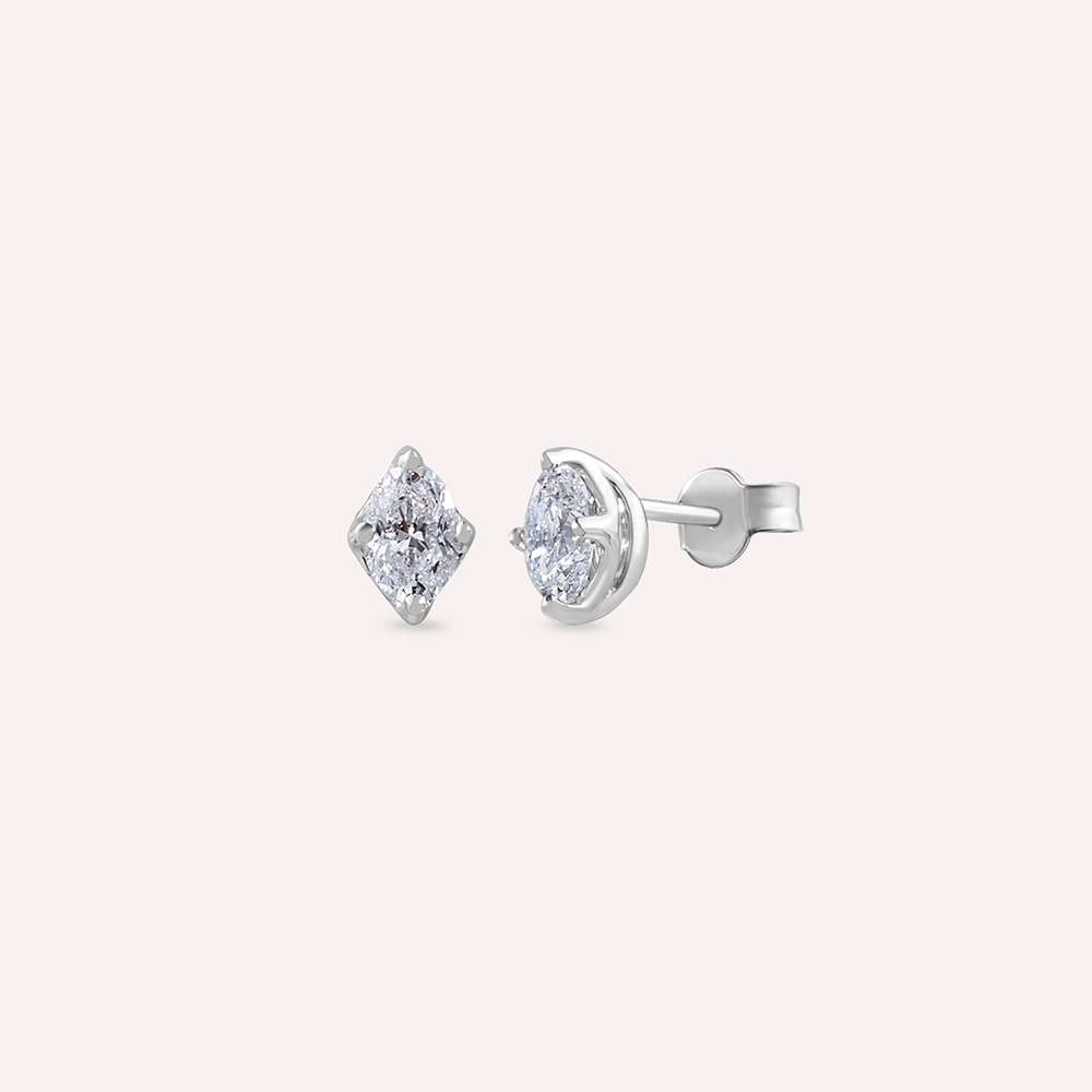 1.01 CT Oval Cut Diamond White Gold Earring - 1