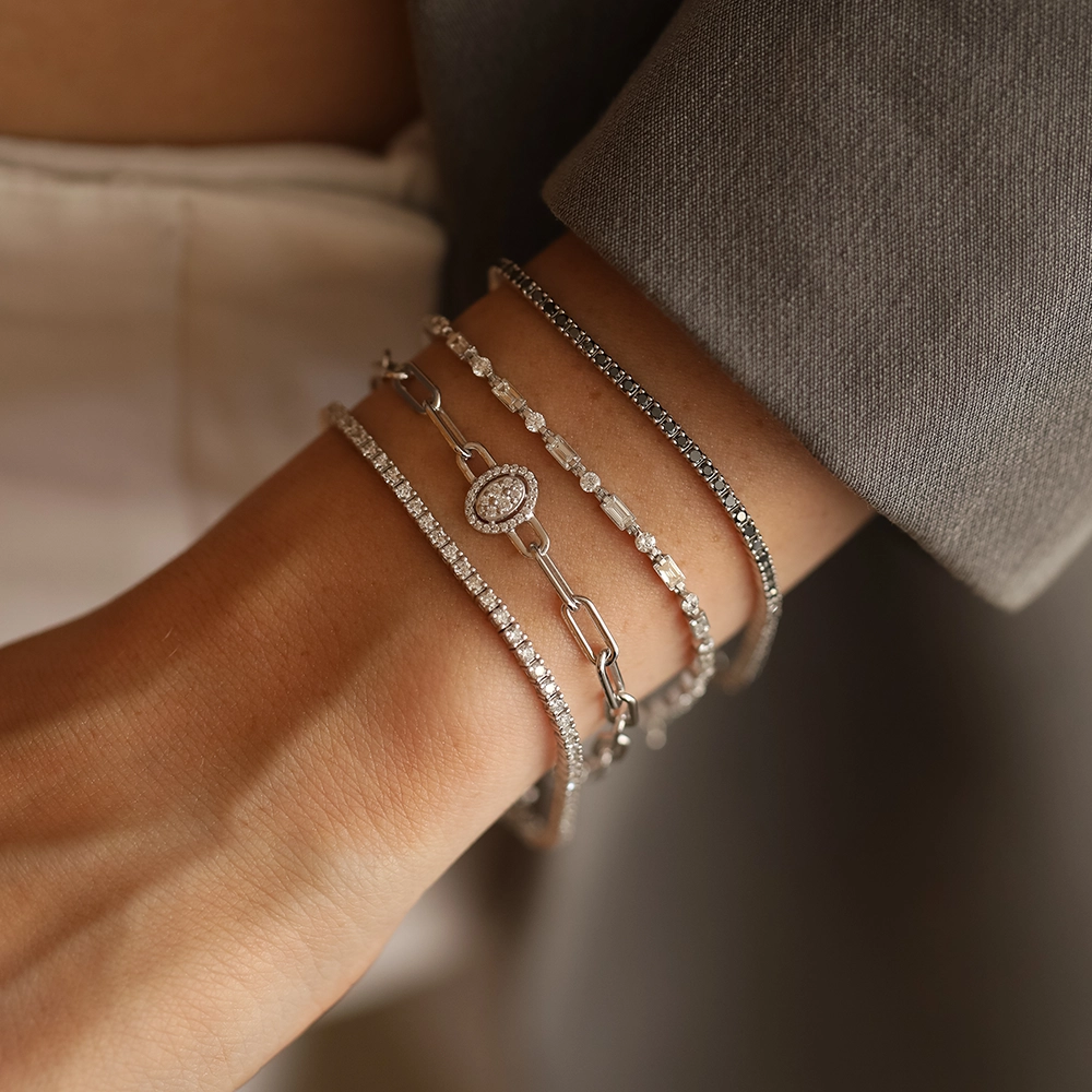 Baguette and Round Diamond Bracelet – Nicole Rose Fine Jewelry