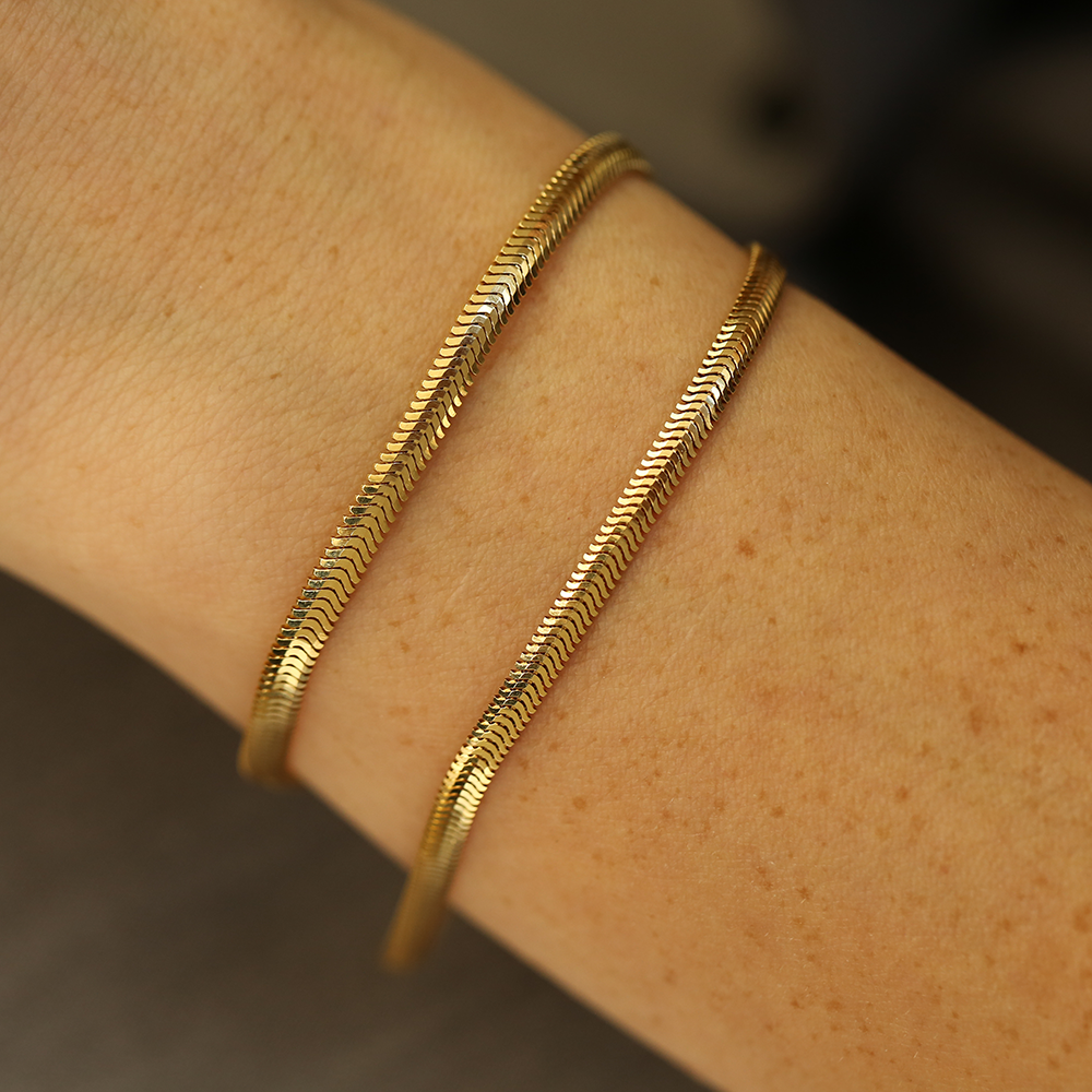 3.15 MM Herringbone Yellow Gold Bracelet - 4