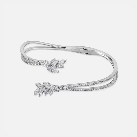 3.81 CT Marquise Cut Diamond White Gold Bracelet - 3