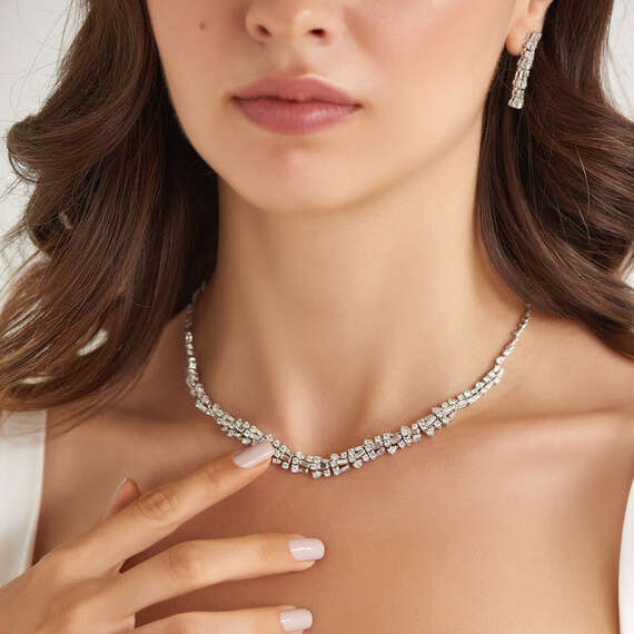 Vera 7.98 CT Baguette and Pear Cut Diamond Necklace - 2