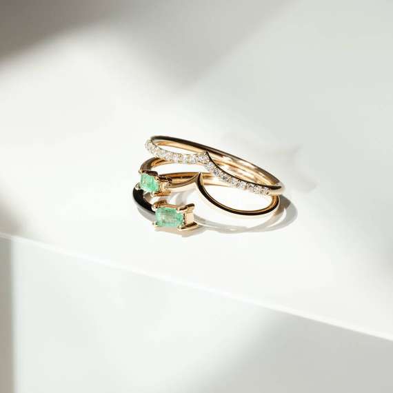 Auriga 0.54 CT Emerald and Diamond Black Enamel Ring - 2