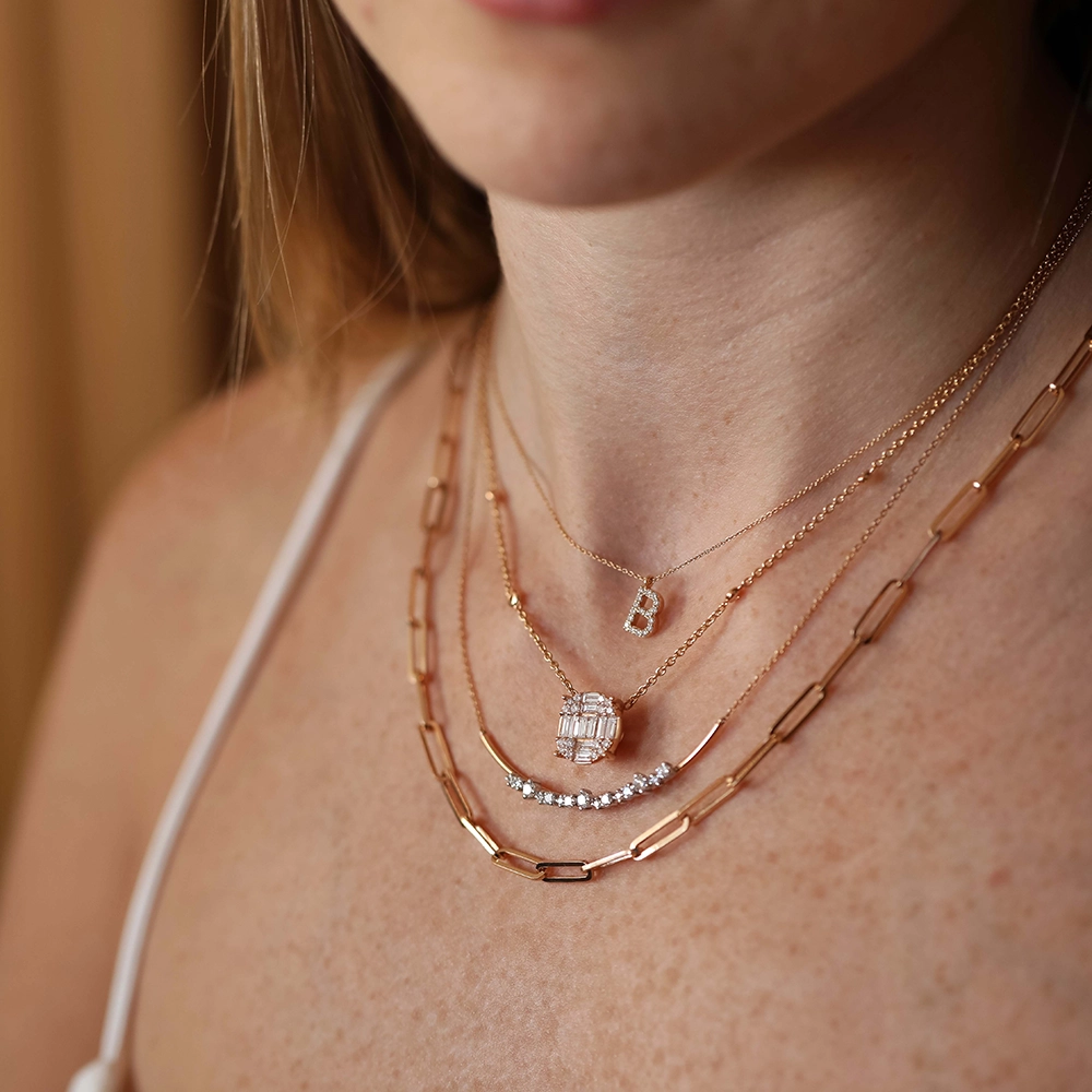 B Letter 0,09 CT Diamond Rose Gold Necklace - 2