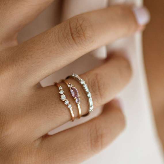 Batida 0.72 CT Diamond and Pink Sapphire Ring - 2