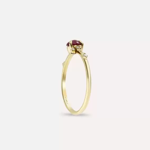 Bonbon 0.54 CT Ruby and Diamond Yellow Gold Ring - 4