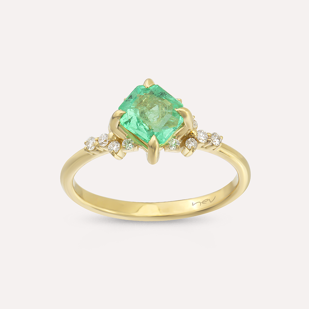 Carrie 0.98 CT Emerald and Diamond Yellow Gold Ring - 2