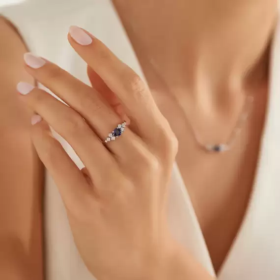 Emilie 0.61 CT Safir ve Pırlanta Taşlı Beyaz Altın Yüzük - 2