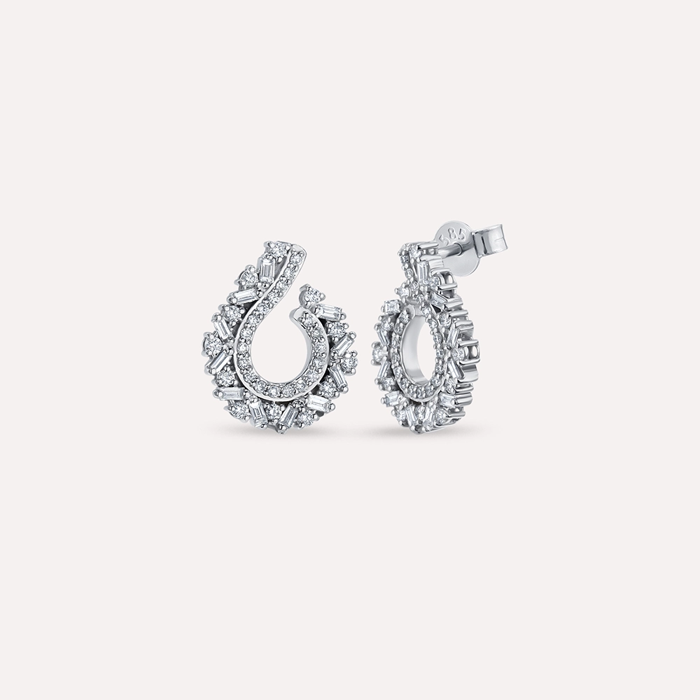 Jade 0.55 CT Baguette Cut Diamond White Gold Earring - 1