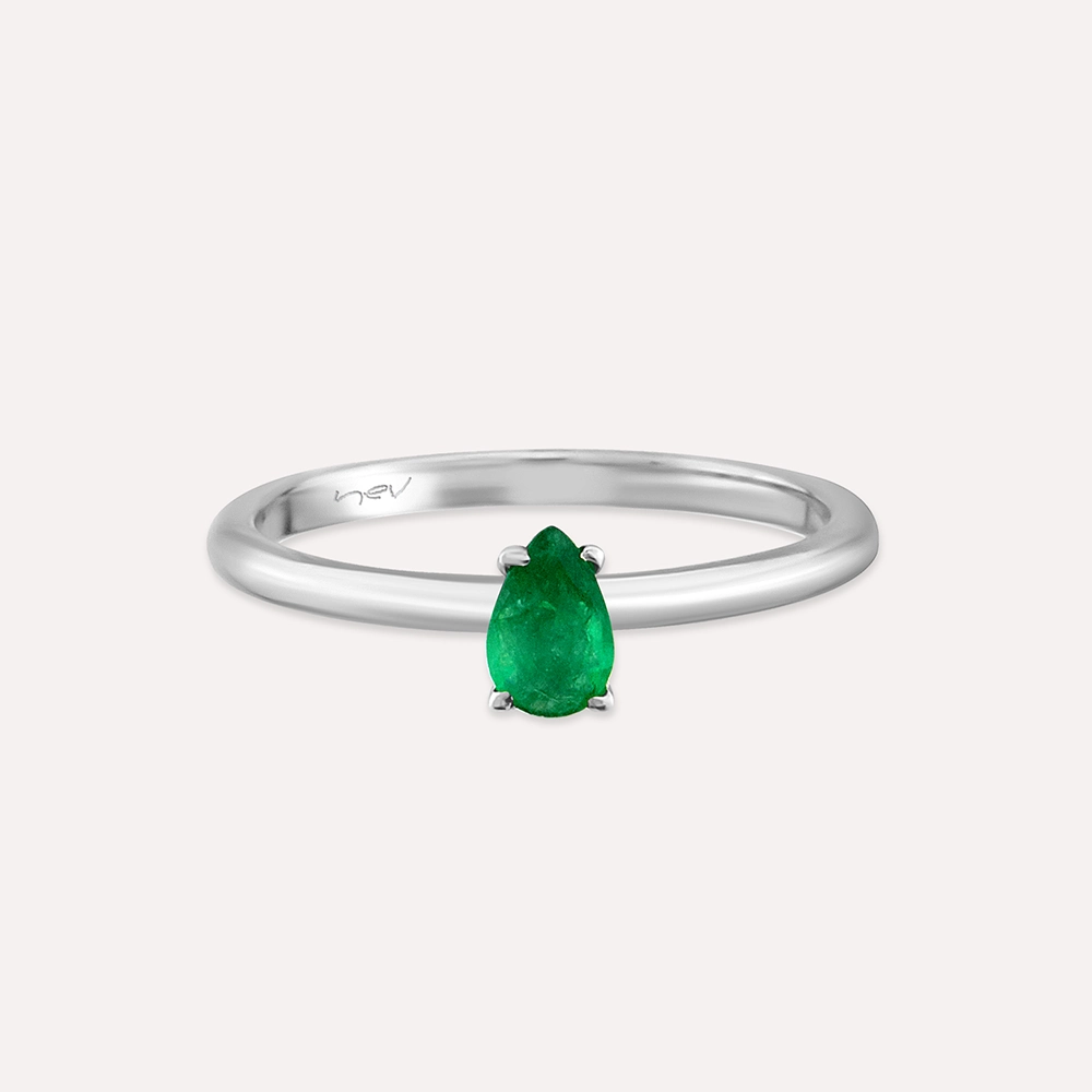 Janet 0.27 CT Pear Cut Emerald White Gold Ring - 5