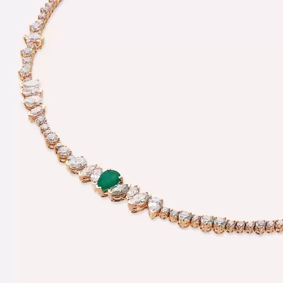 Judith 7.56 CT Emerald and Diamond Rose Gold Necklace - 1