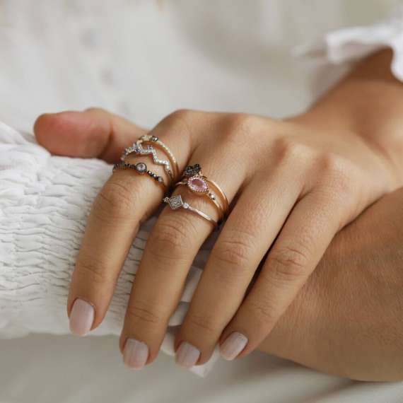 Lillet 1.04 CT Diamond and Pink Sapphire Ring - 4