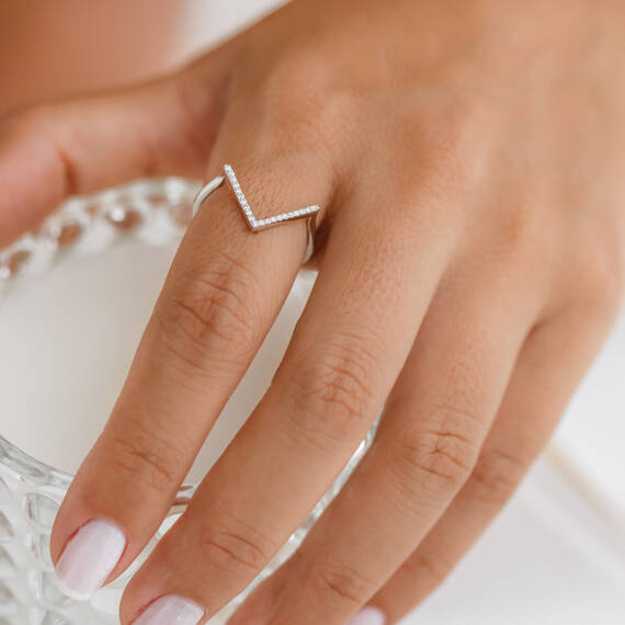 Minimal Diamond Chevron Ring - 1