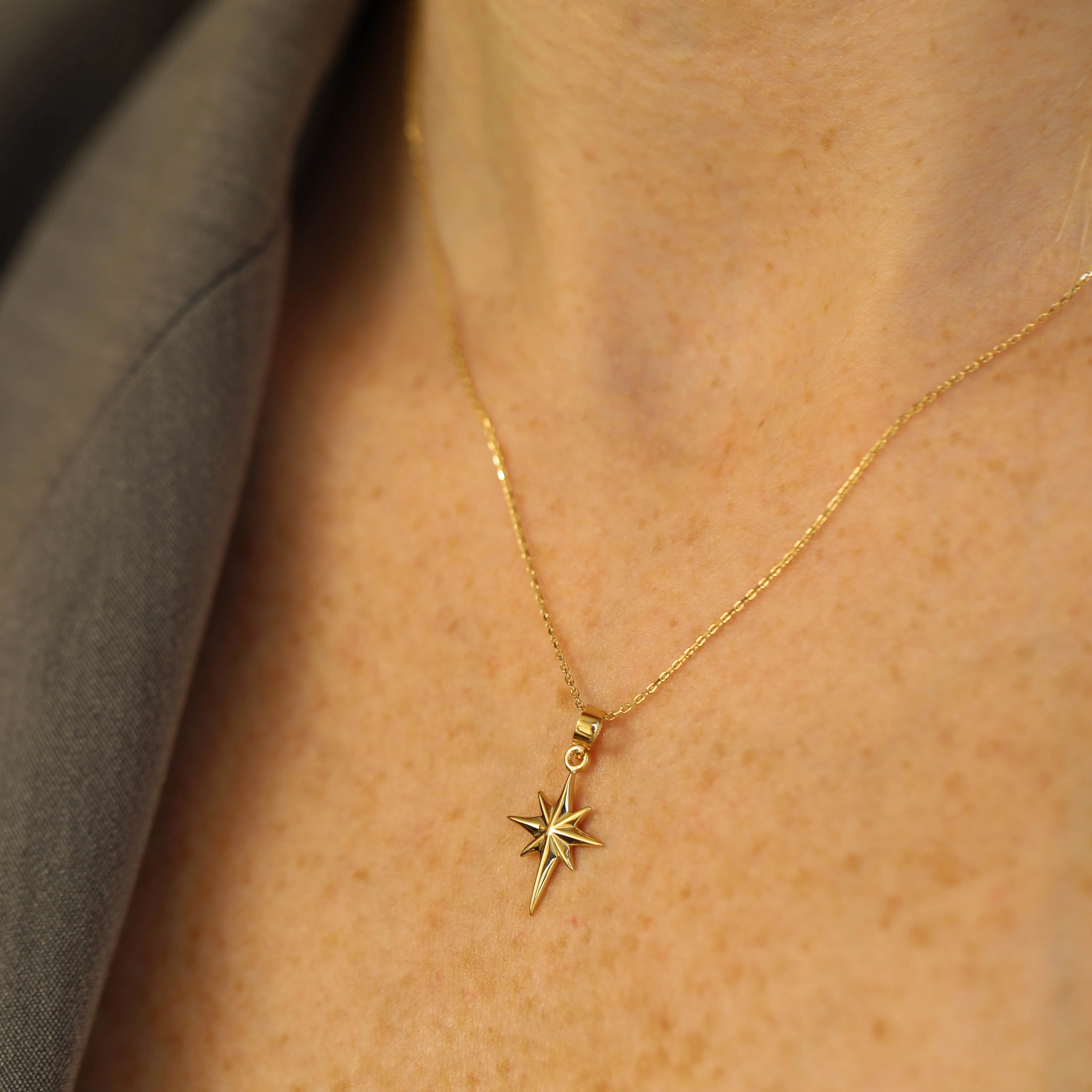 Pole Star Yellow Gold Necklace - 4