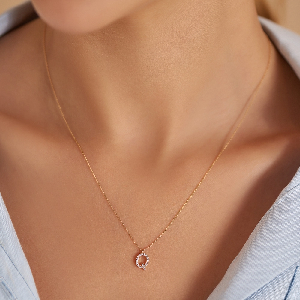 Q Harf 0.12 CT Pırlanta Taşlı Rose Altın Kolye - 2