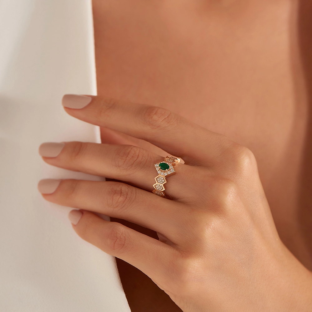 Sargas Diamond and Emerald Rose Gold Ring - 2