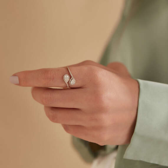 Shade 0.88 CT Pear Cut Diamond Rose Gold Ring - 2