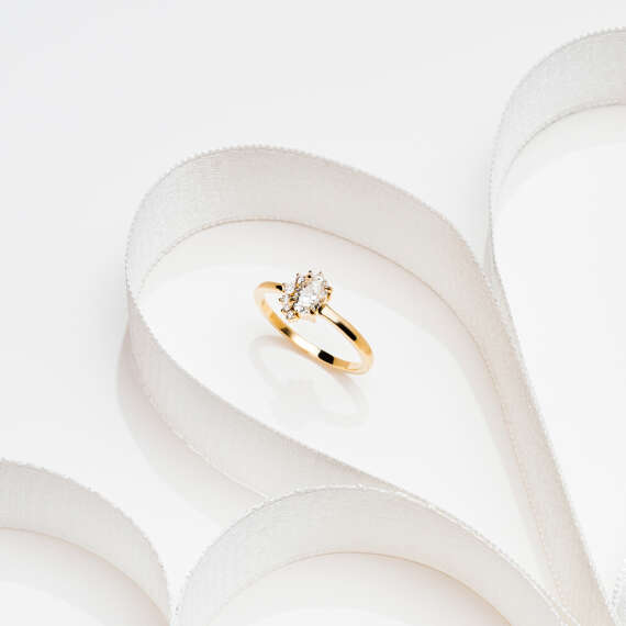 Sofia 0.59 CT Oval Kesim Pırlanta Taşlı Sarı Altın Yüzük - 1