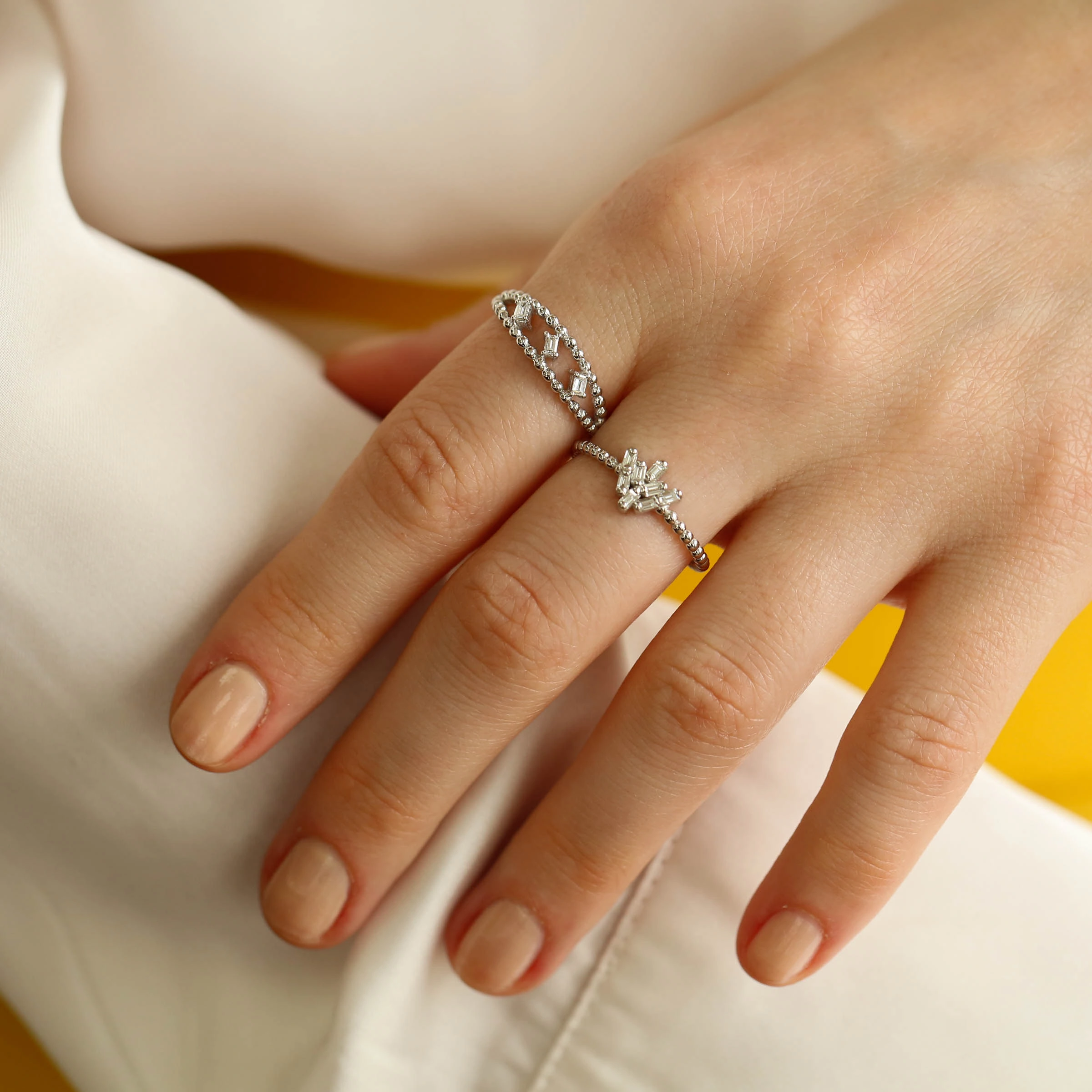 Veily Baguette Cut Diamond White Gold Ring - 2