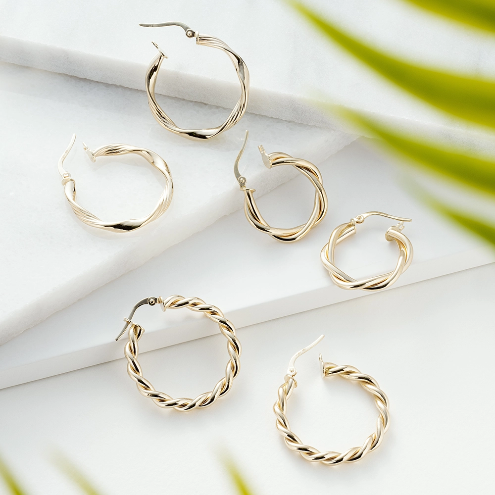 Wind Jr. Yellow Gold Hoop Earring - 4